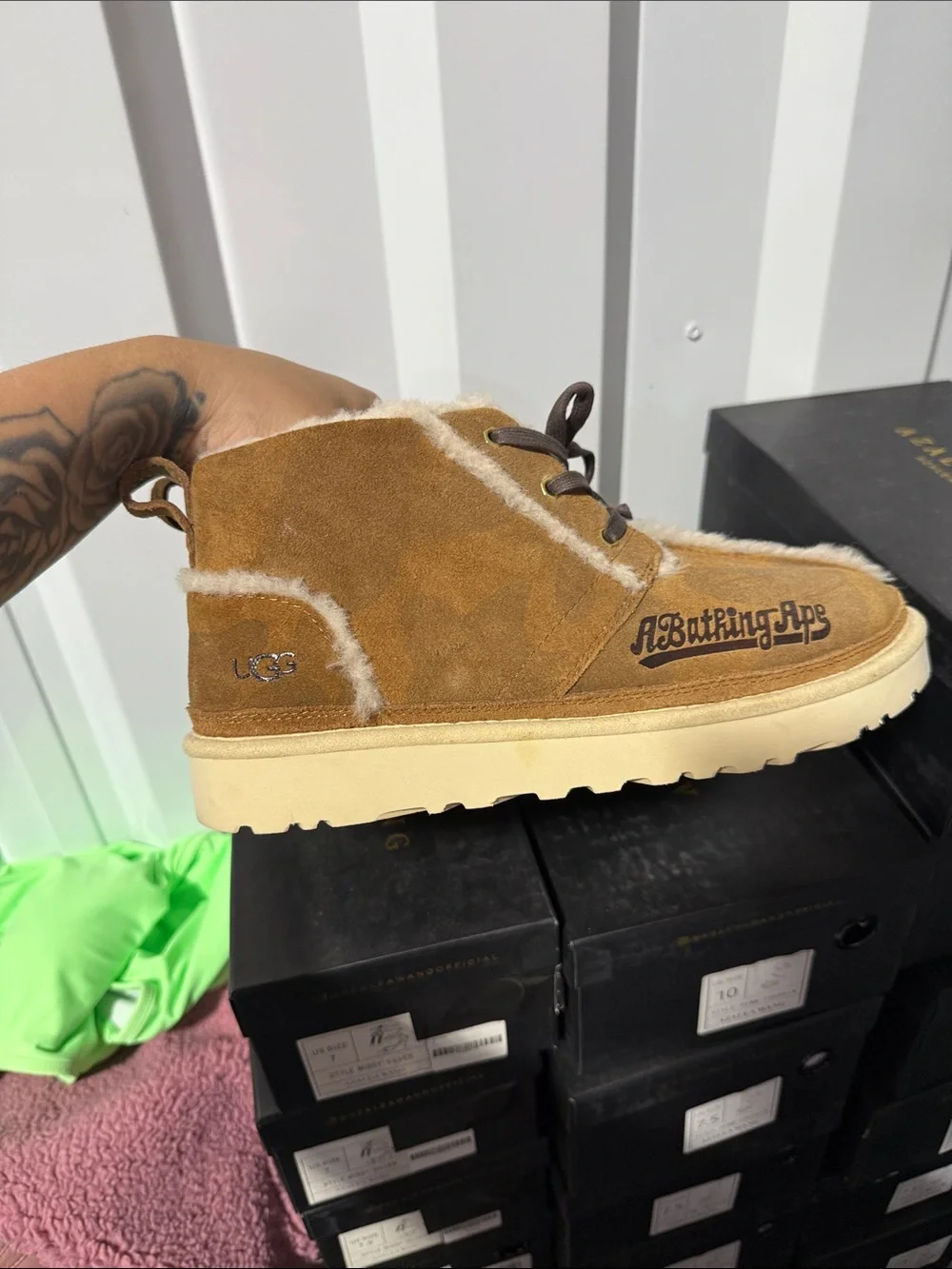 Like New Ugg x Bape A Bathing Ape Neumel Boots Chestnut US 10 EU 43